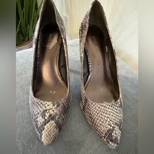 Nine West Gray Snake Print Heels